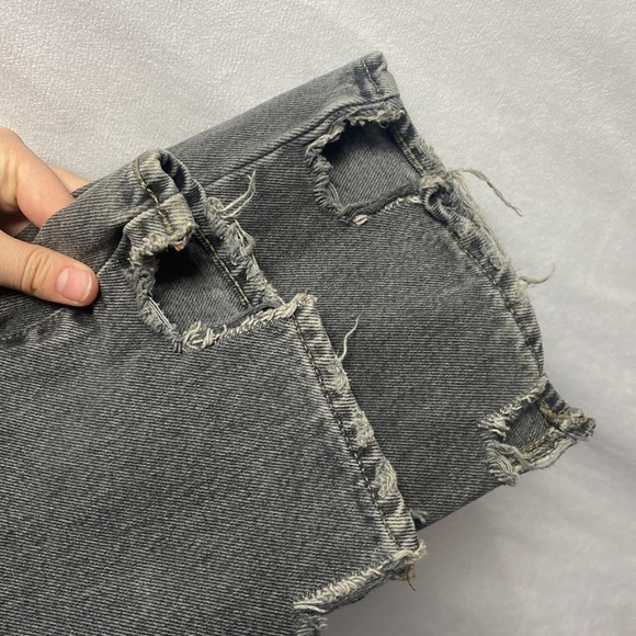 BDG Mid-Rise Bootcut Jean – Destroyed Grey Denim - Size 27 - Picture 10 of 16